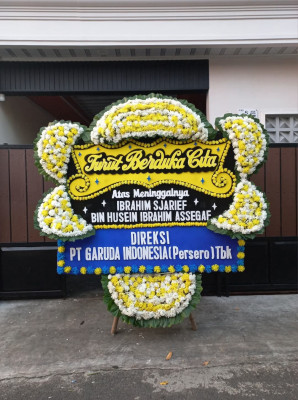 Papan Bunga Duka di Merapi Barat